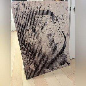 Canvas Cultures - Jupiter I (30W x 40L)